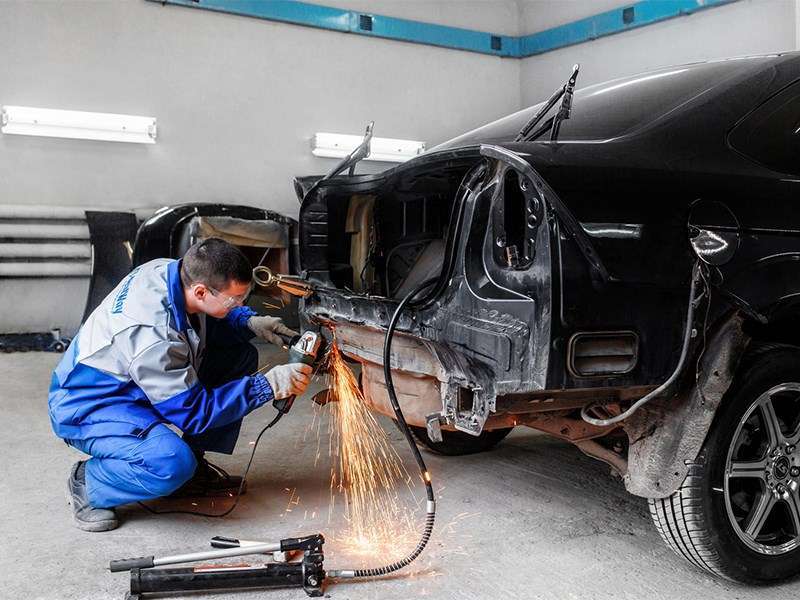 Ремонт кузова автомобиля