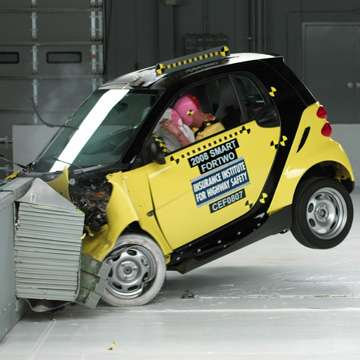 Безопасность автомобилей smart