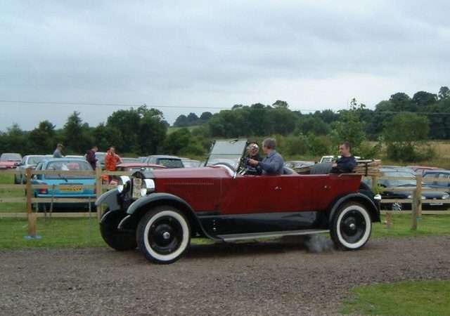 Что такое автомобиль с паровым двигателем?