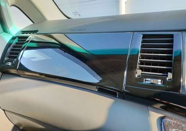 Как покрасить салон автомобиля в черный цвет: пошаговое руководство