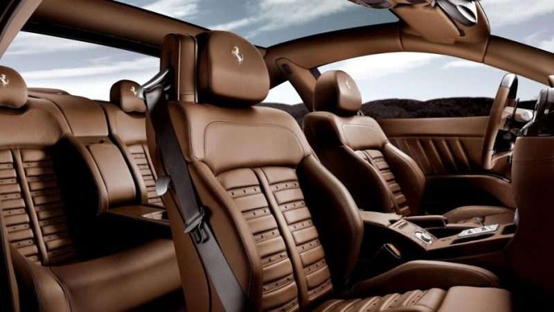 Выбор лучшей отделки салона автомобиля: Обзор материалов и факторы выбора