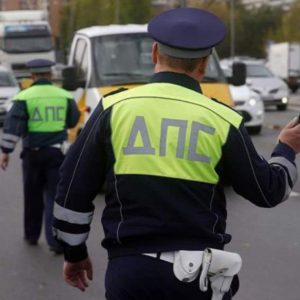 Новые штрафы и правила для водителей в 2025 году: за какие нарушения стали наказывать жестче